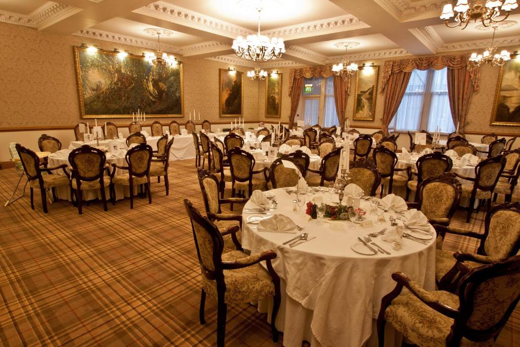 Duke of Gordon Hotel (CB)